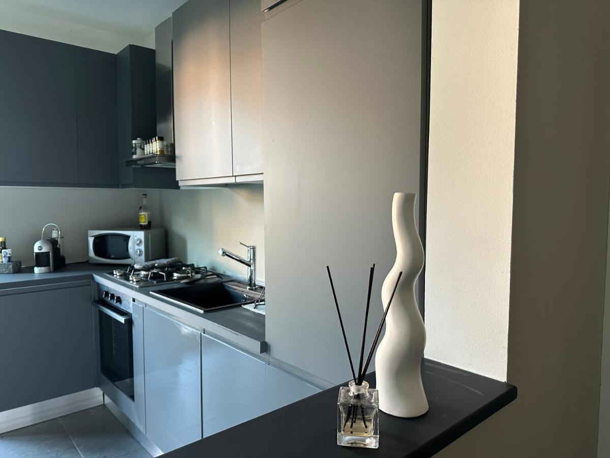 Miky'S Home Leggiuno Екстериор снимка