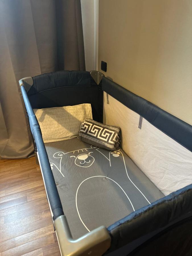 Miky'S Home Leggiuno Екстериор снимка